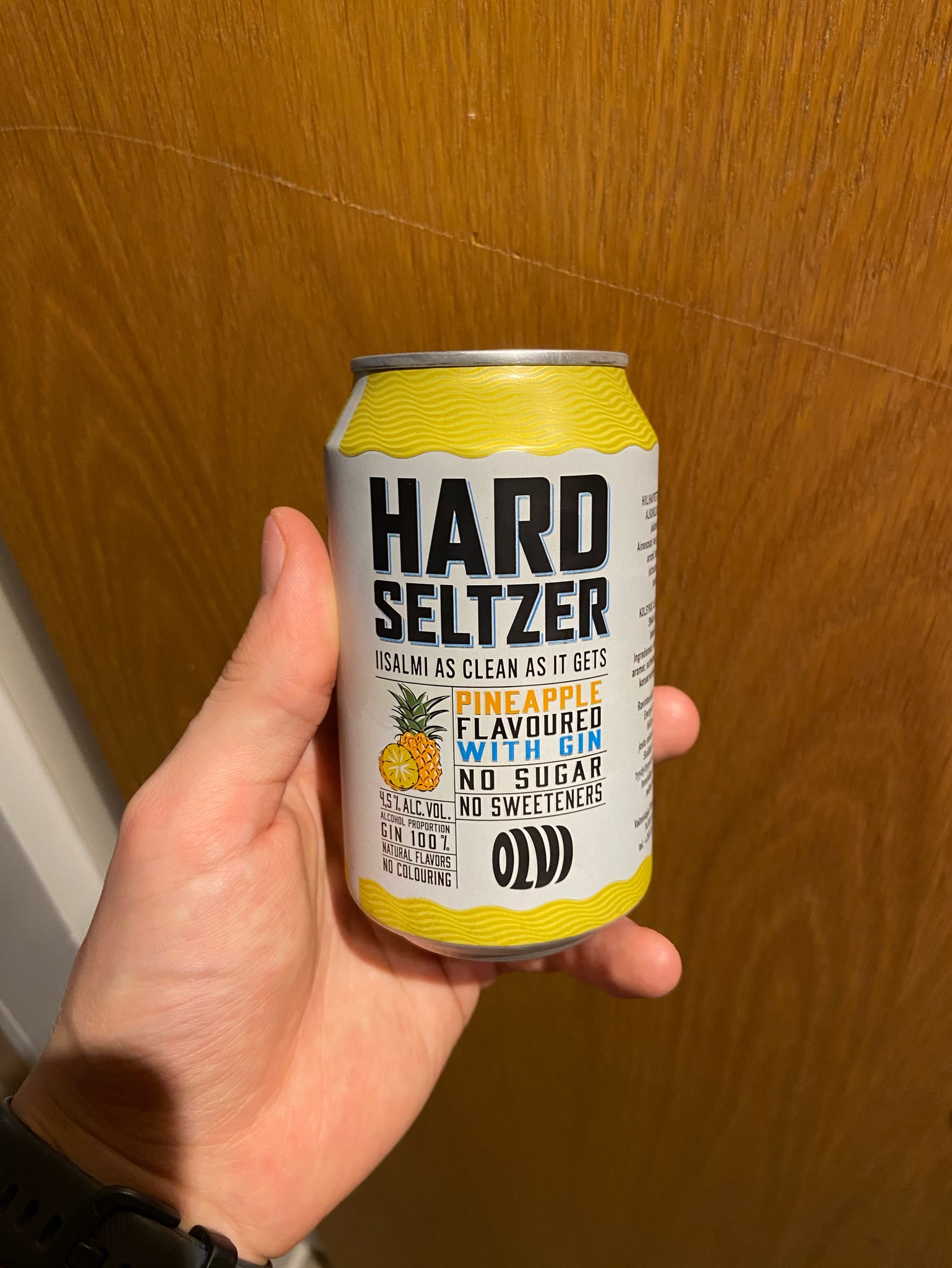 Hard Seltzer Gin & Pineapple, Finland