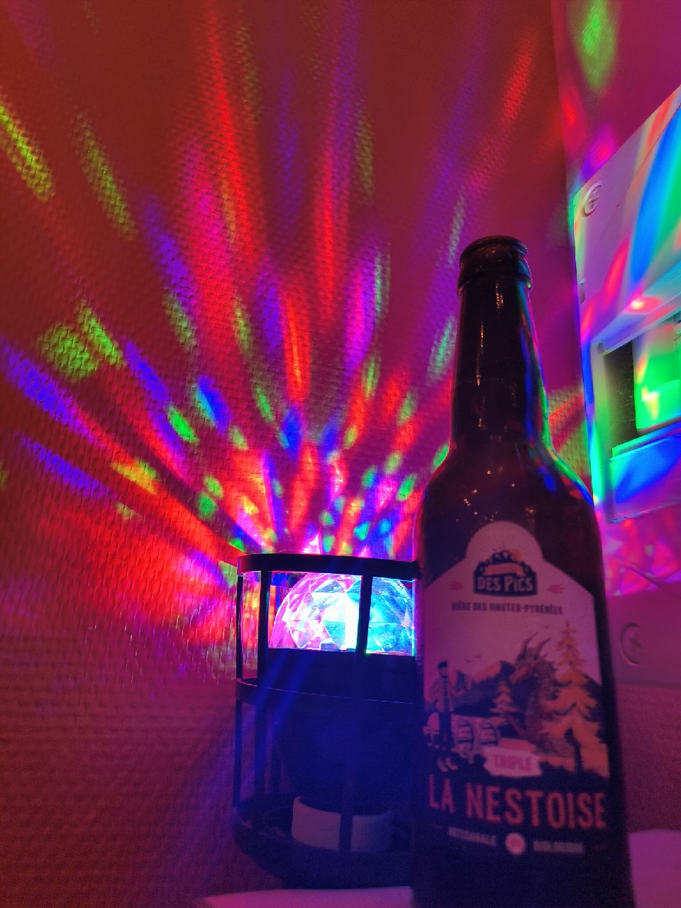 La Nestoise Triple, Brasserie Des Pics - La Nestoise