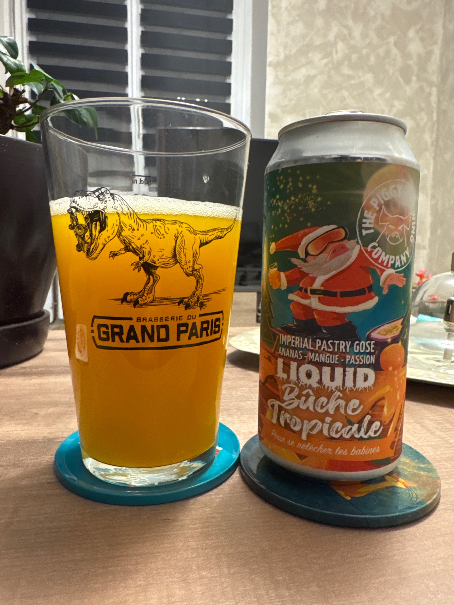 Liquid Bûche Tropicale, France