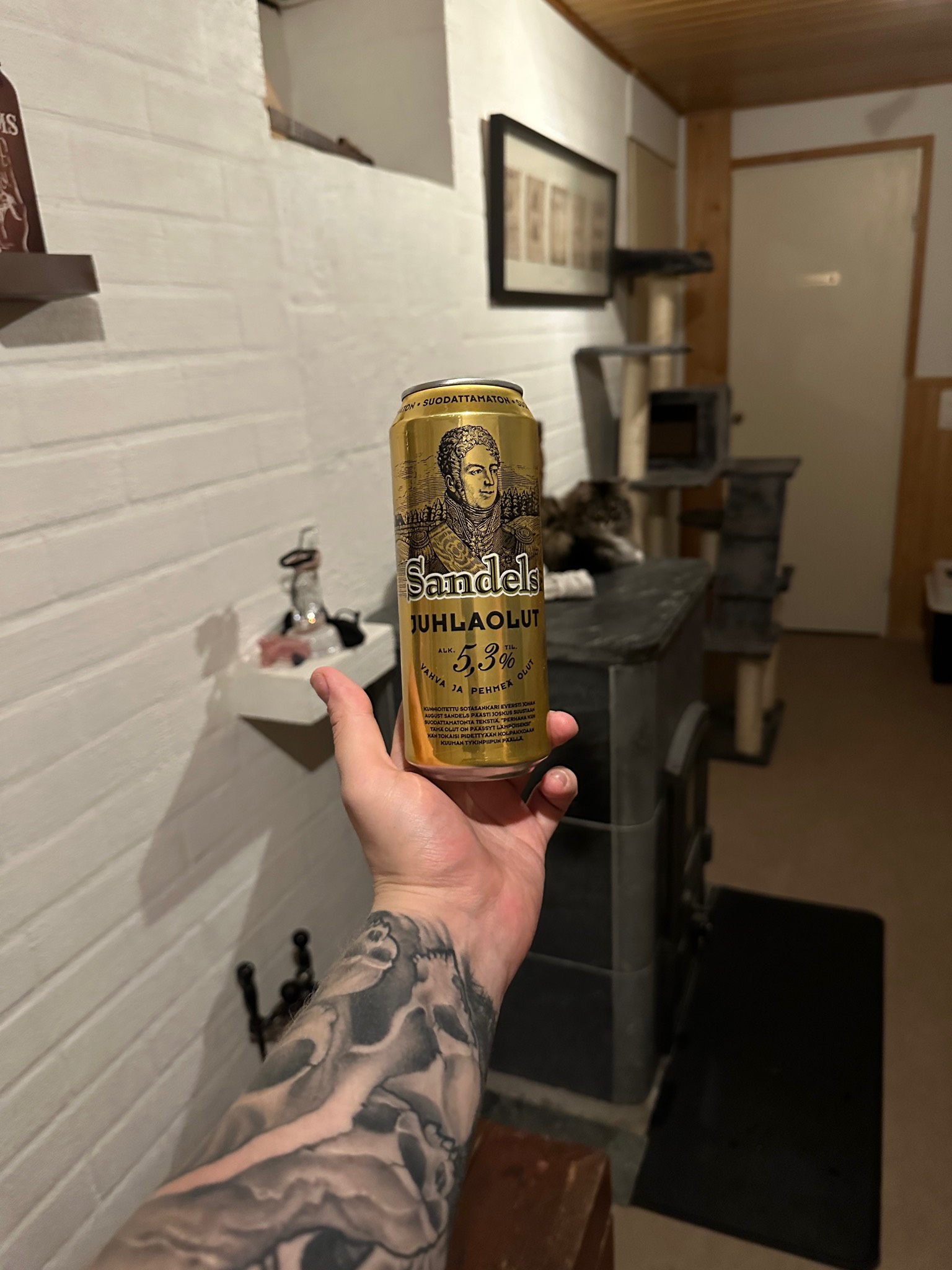 Sandels Juhlaolut Suodattamaton, Finland