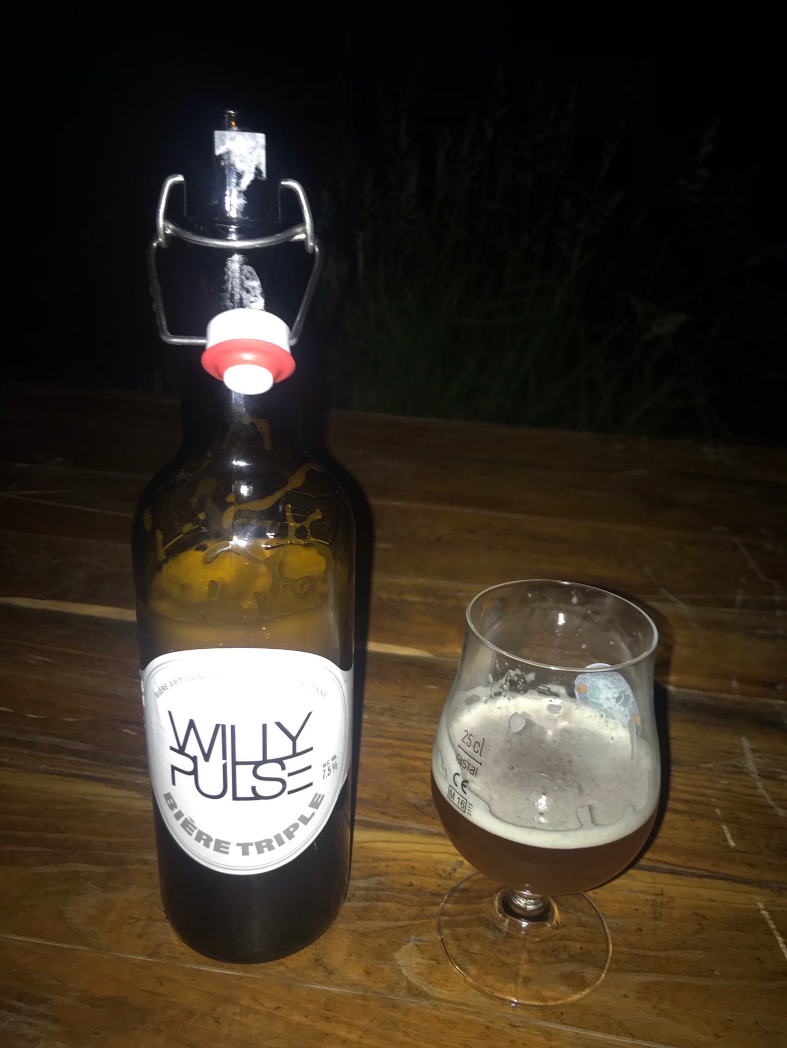 Wiliy pulse, Brasserie Au Delà