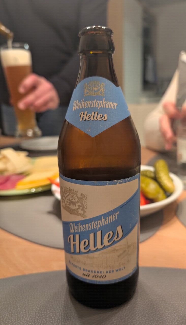 Weihenstephaner Helles, Bayerische Staatsbrauerei Weihenstephan