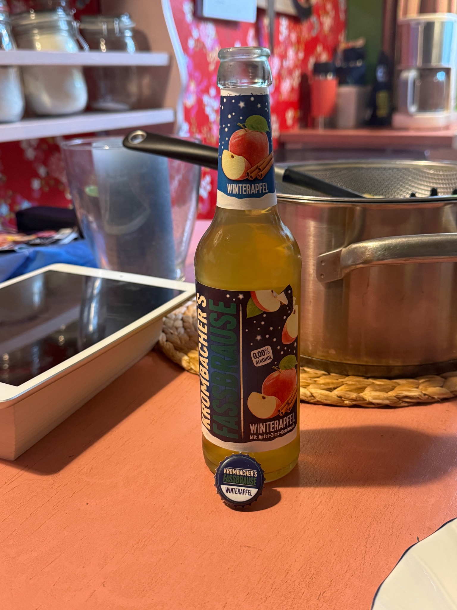 Krombacher's Fassbrause Winterapfel, Krombacher Brauerei