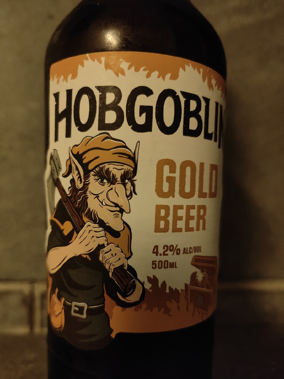 Hobgoblin Gold, Wychwood Brewery (Marston's Brewery)