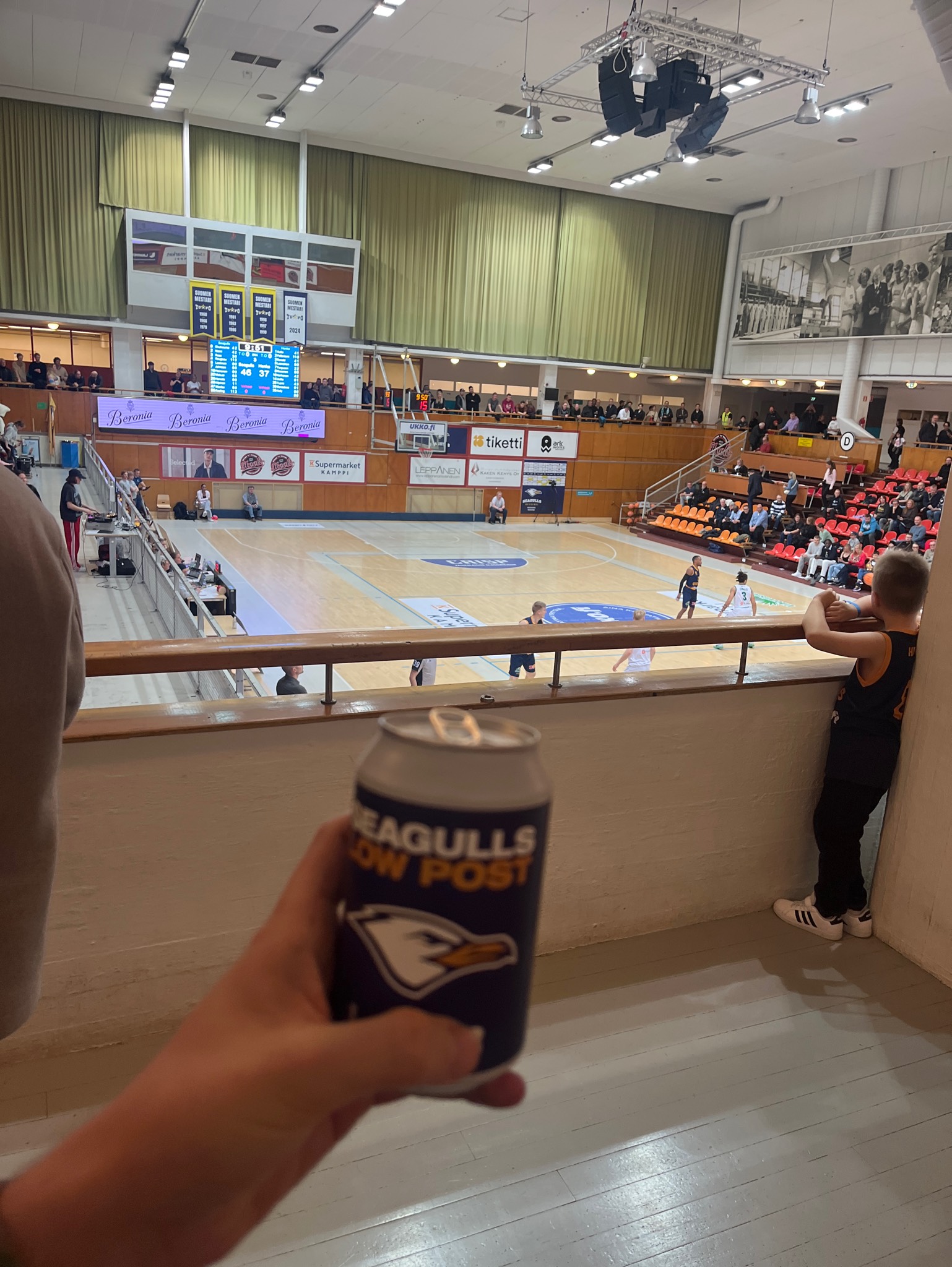 Alppilaakson Helles Lager, Finland