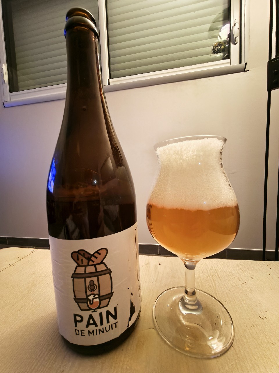 Pain De Minuit, Draw Your Beer