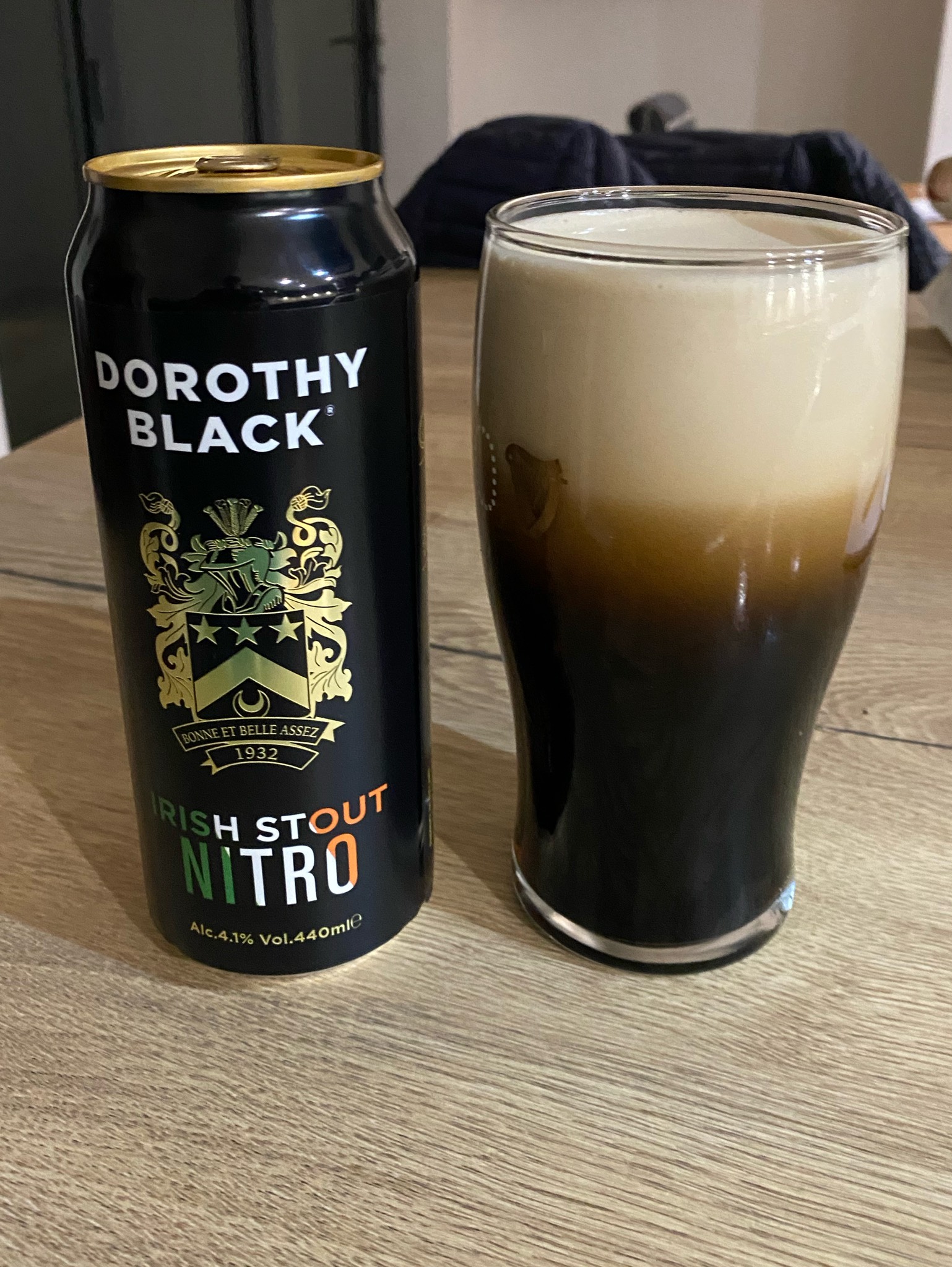 Dorothy Black Irish Nitro Stout, Ireland