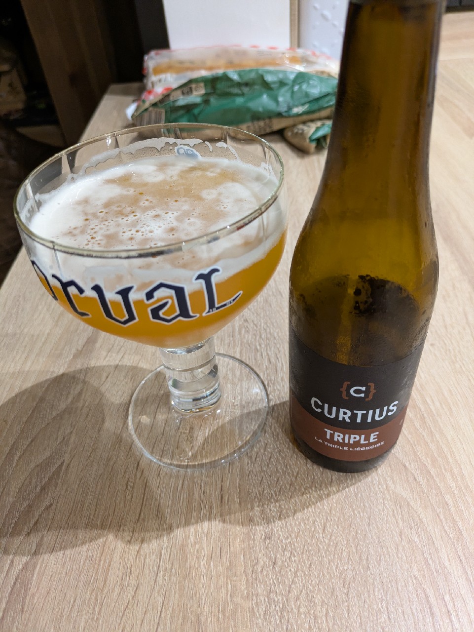 Curtius Triple, Brasserie {C}