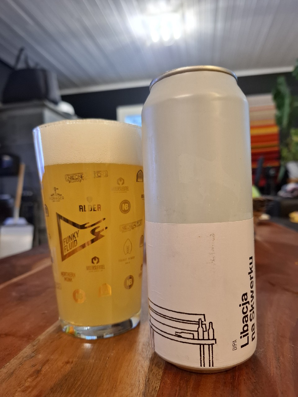 Libacja Na Skwerku, Poland