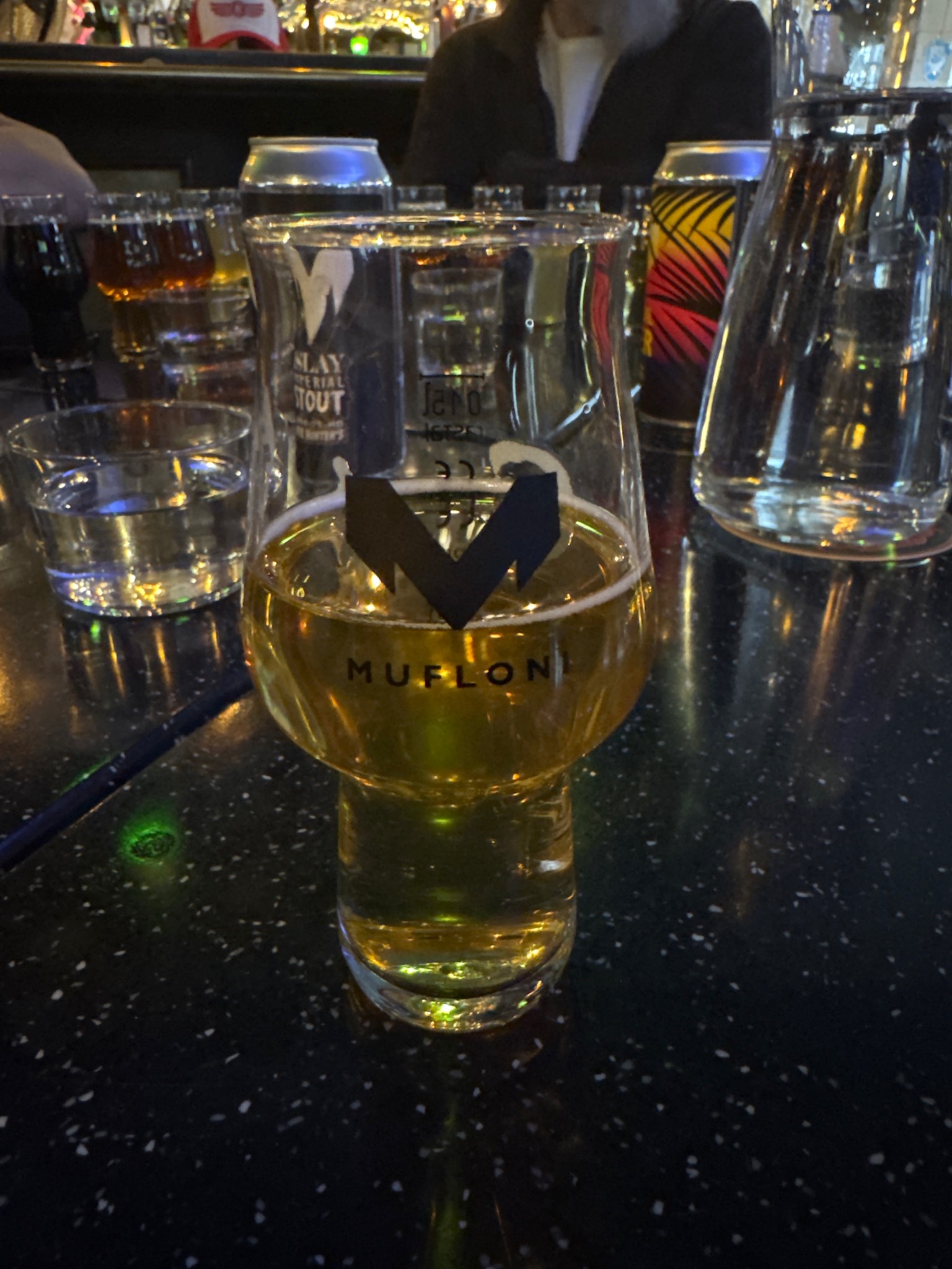 Mufloni Vaalea, Finland