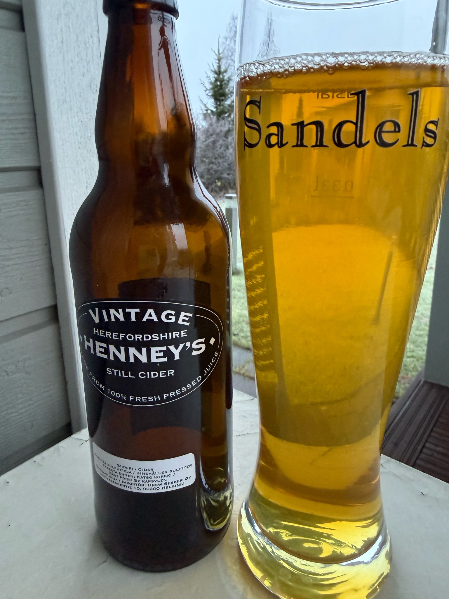 Henney's Vintage Still Cider 2015, Henney's