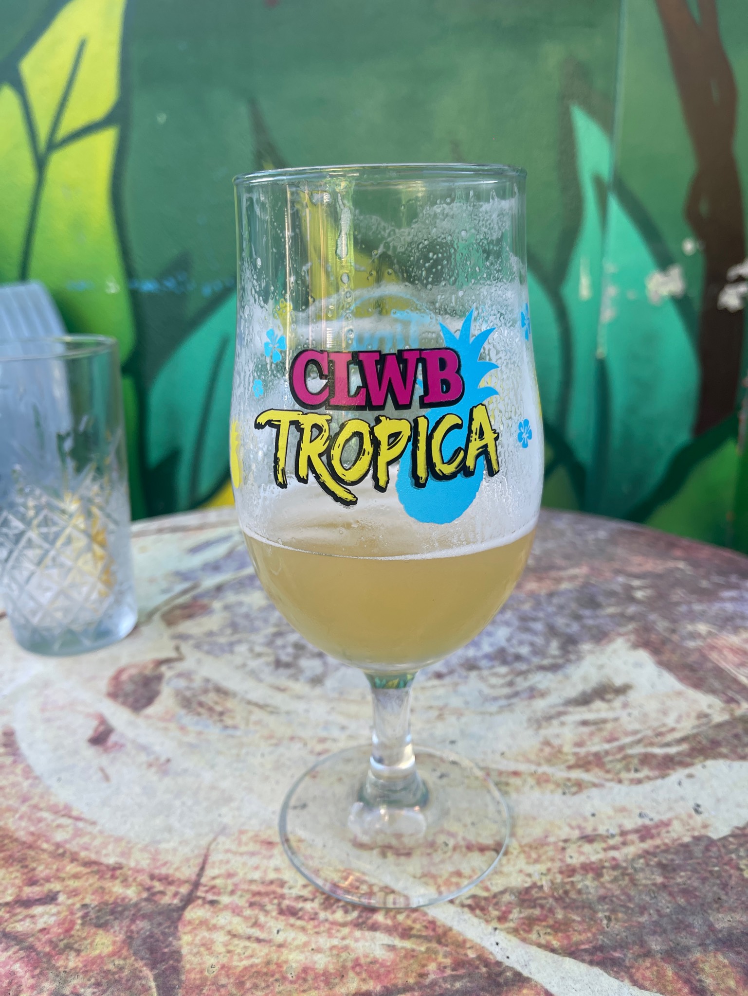 CLWB Tropica, Tiny Rebel Brewing