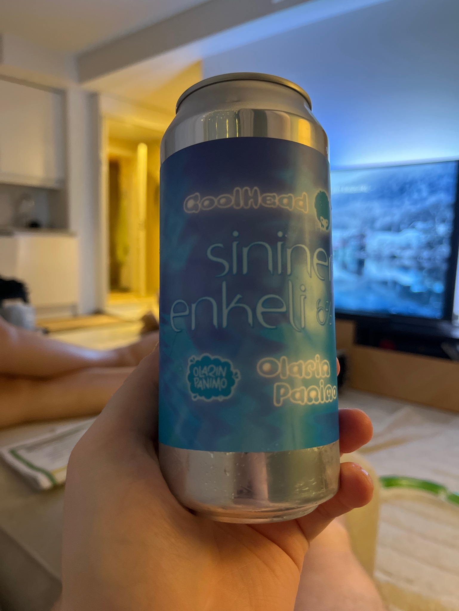 Sininen Enkeli, Finland