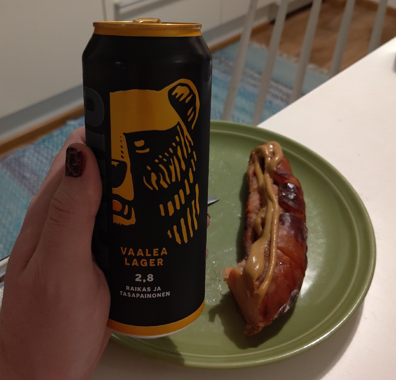 Karhu Vaalea Lager, Finland