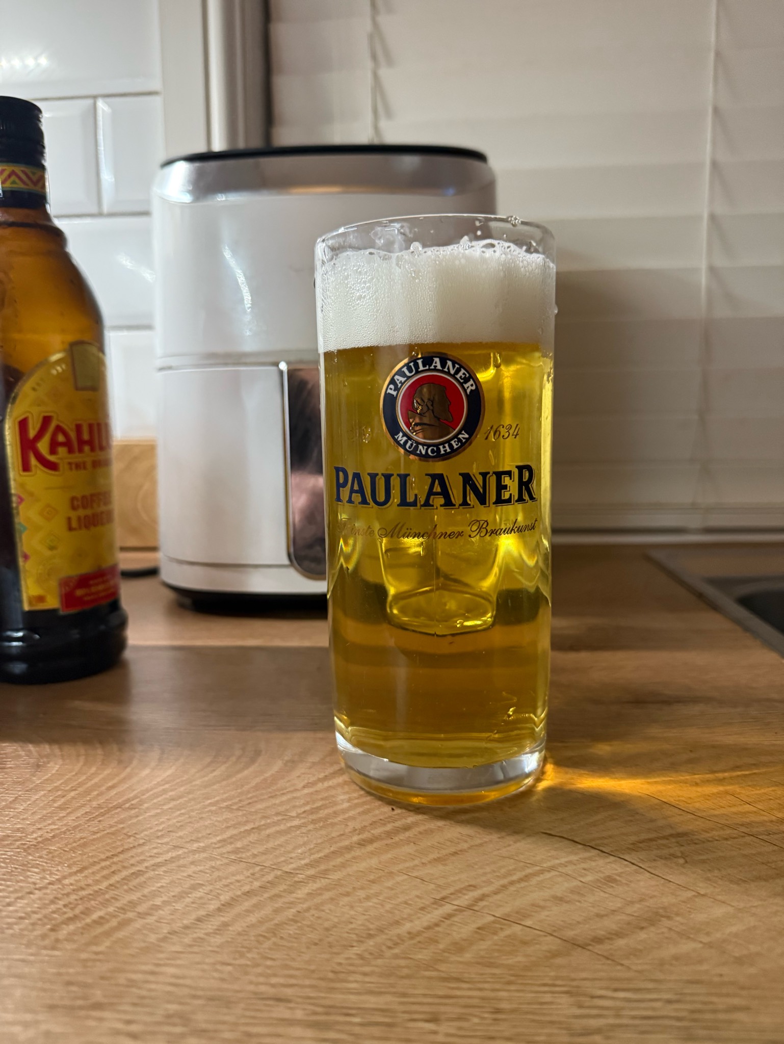 Paulaner Münchner Hell / Münchner Lager / Original Munich Lager, Paulaner Brauerei