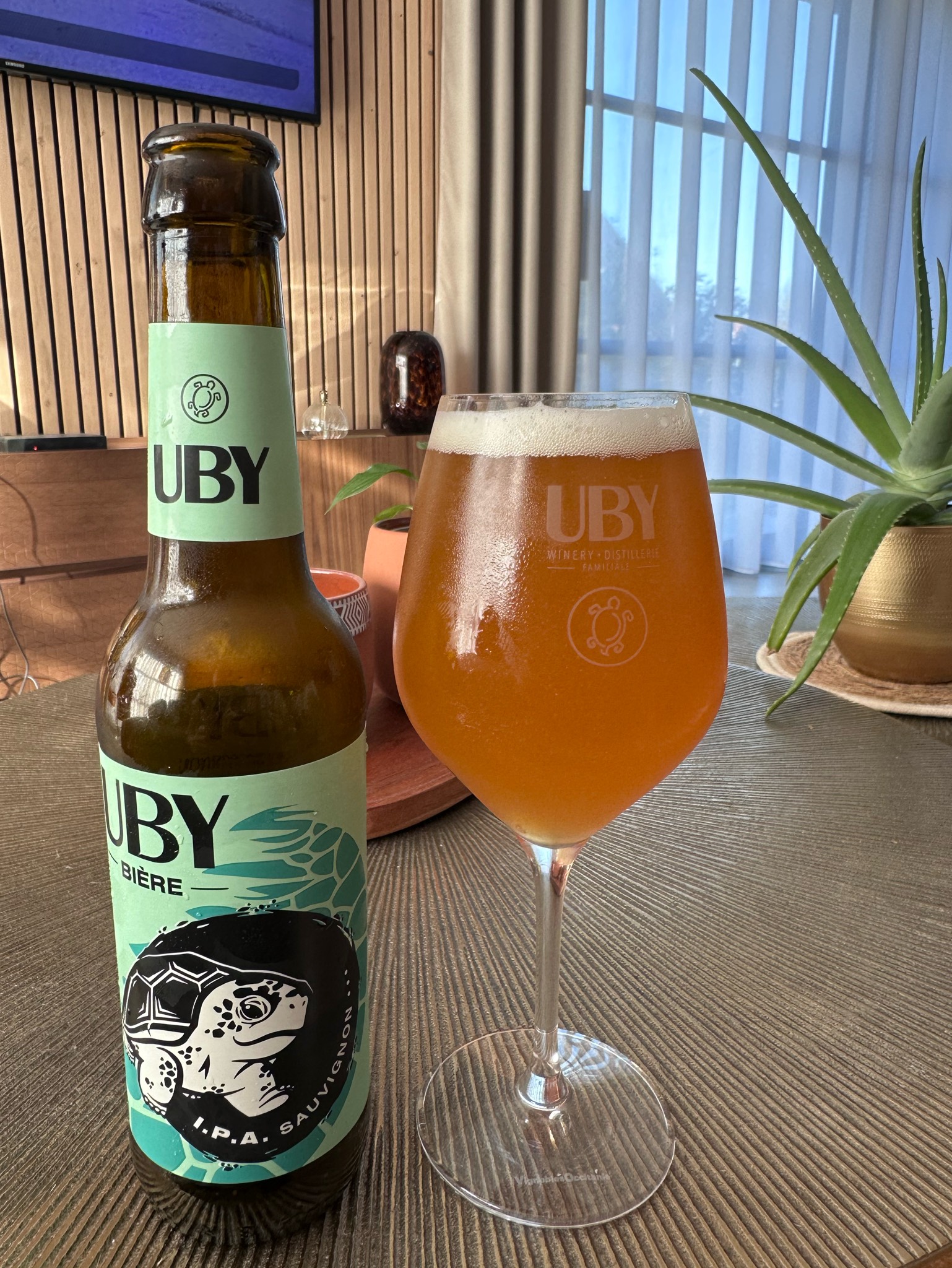 I.P.A. Sauvignon, Uby