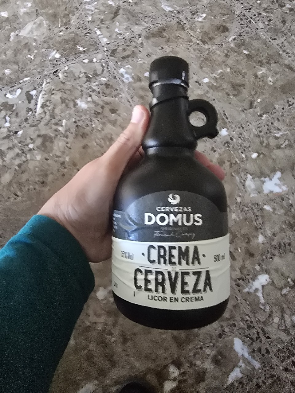 Crema de Cerveza, Domus