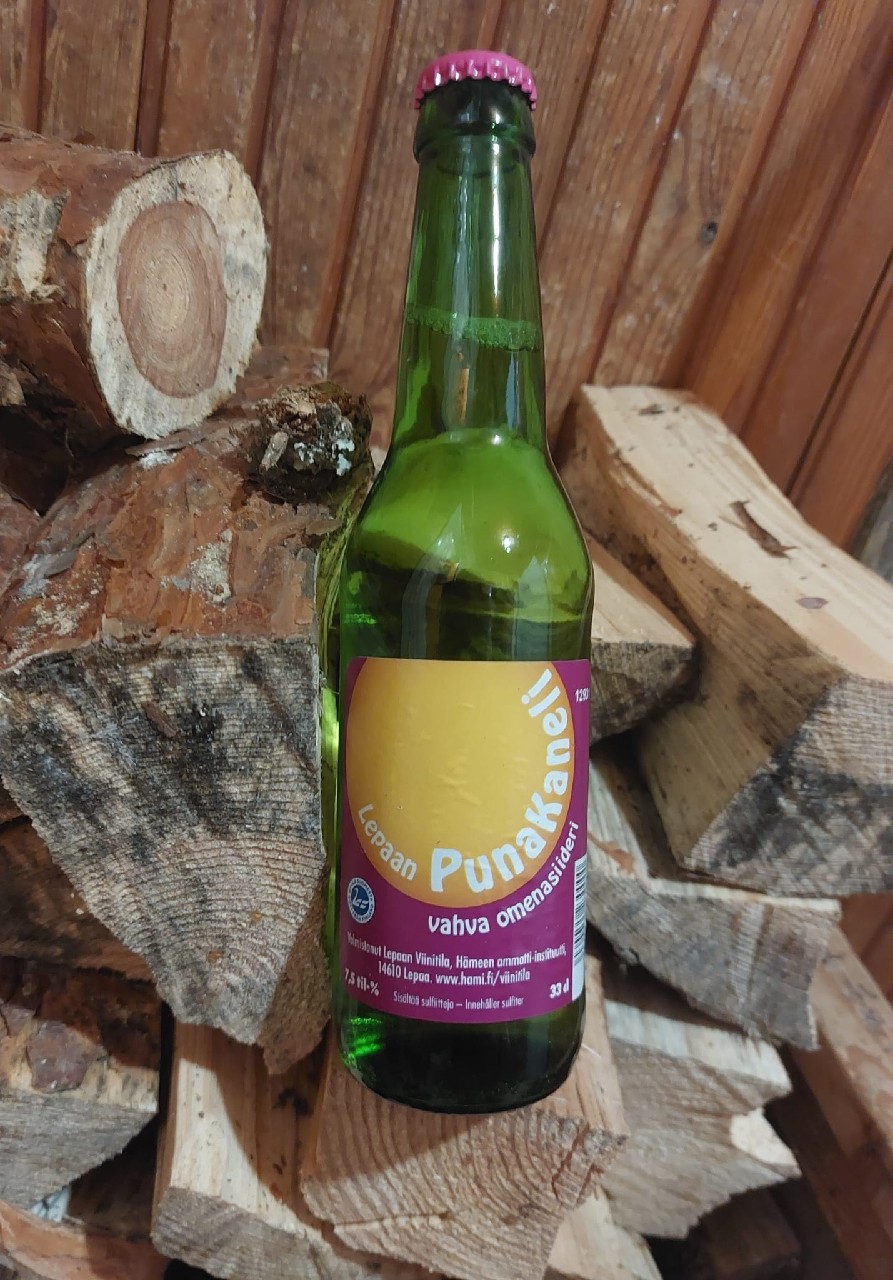 Punakaneli, Lepaan Viinitila