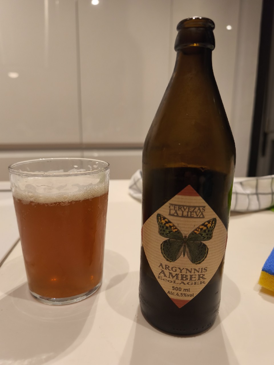 argynnis Ámber, Cervezas La Lieva