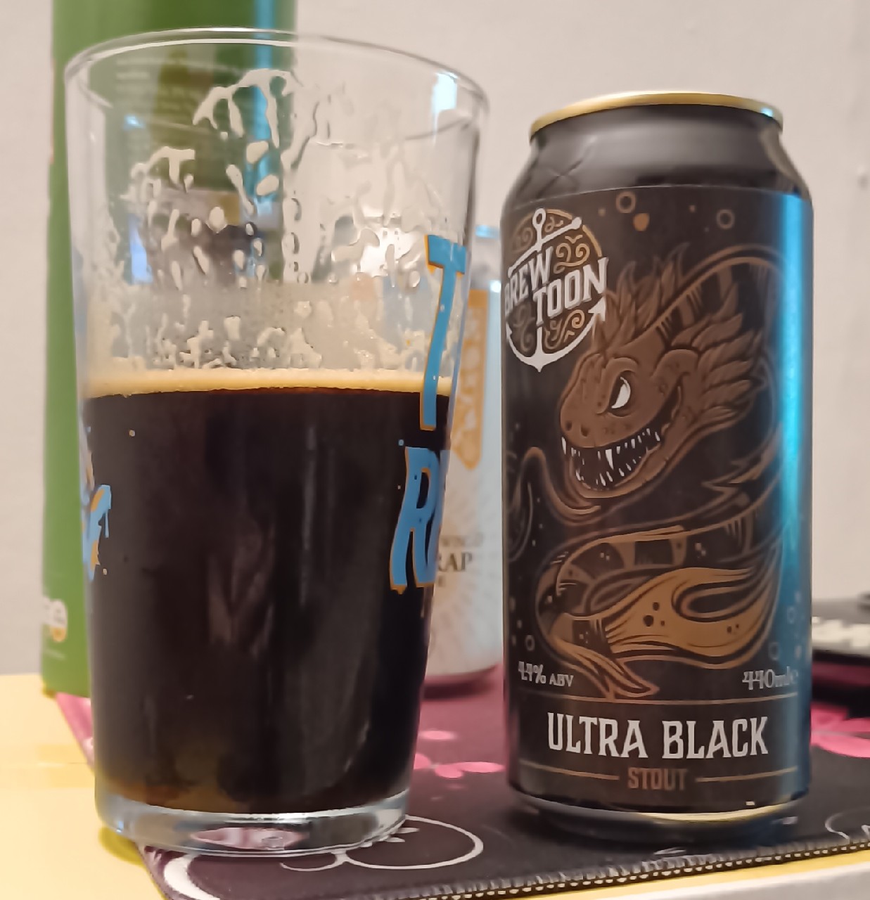 Ultra Black, Brew Toon
