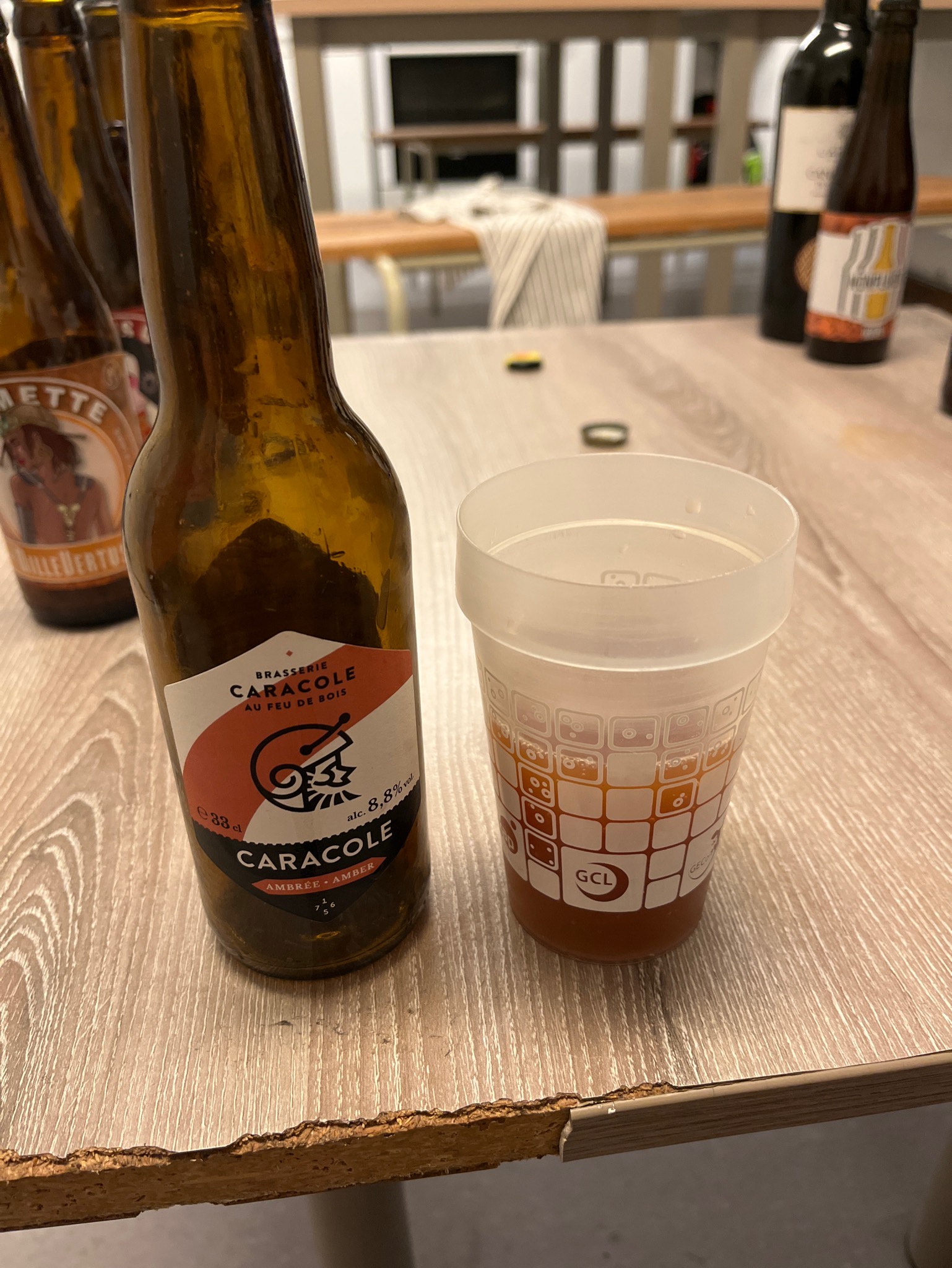 Caracole Ambrée, Brasserie Caracole