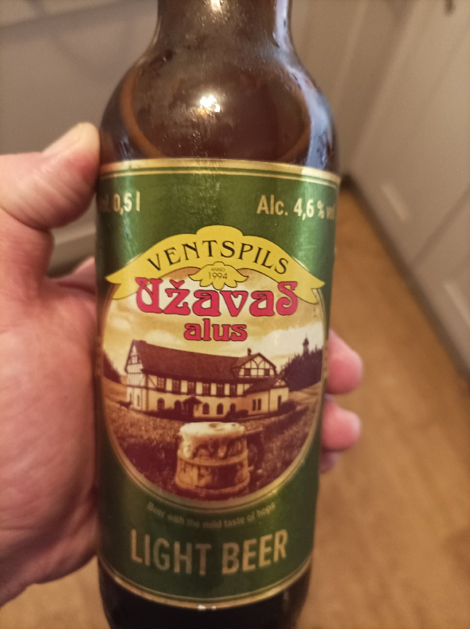 Gaišais Alus, Latvia