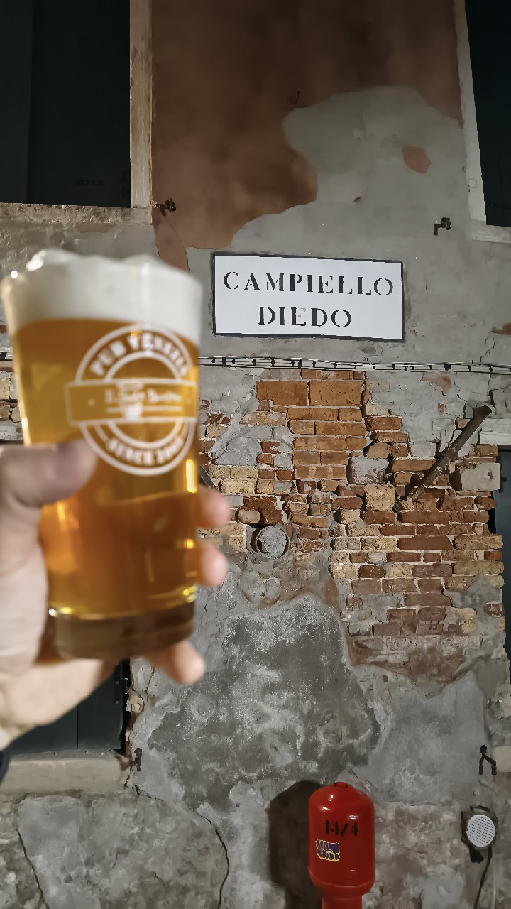 Mobster, Lucky Brews