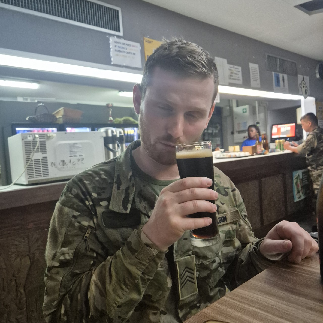 Doppel Munich, Gabon