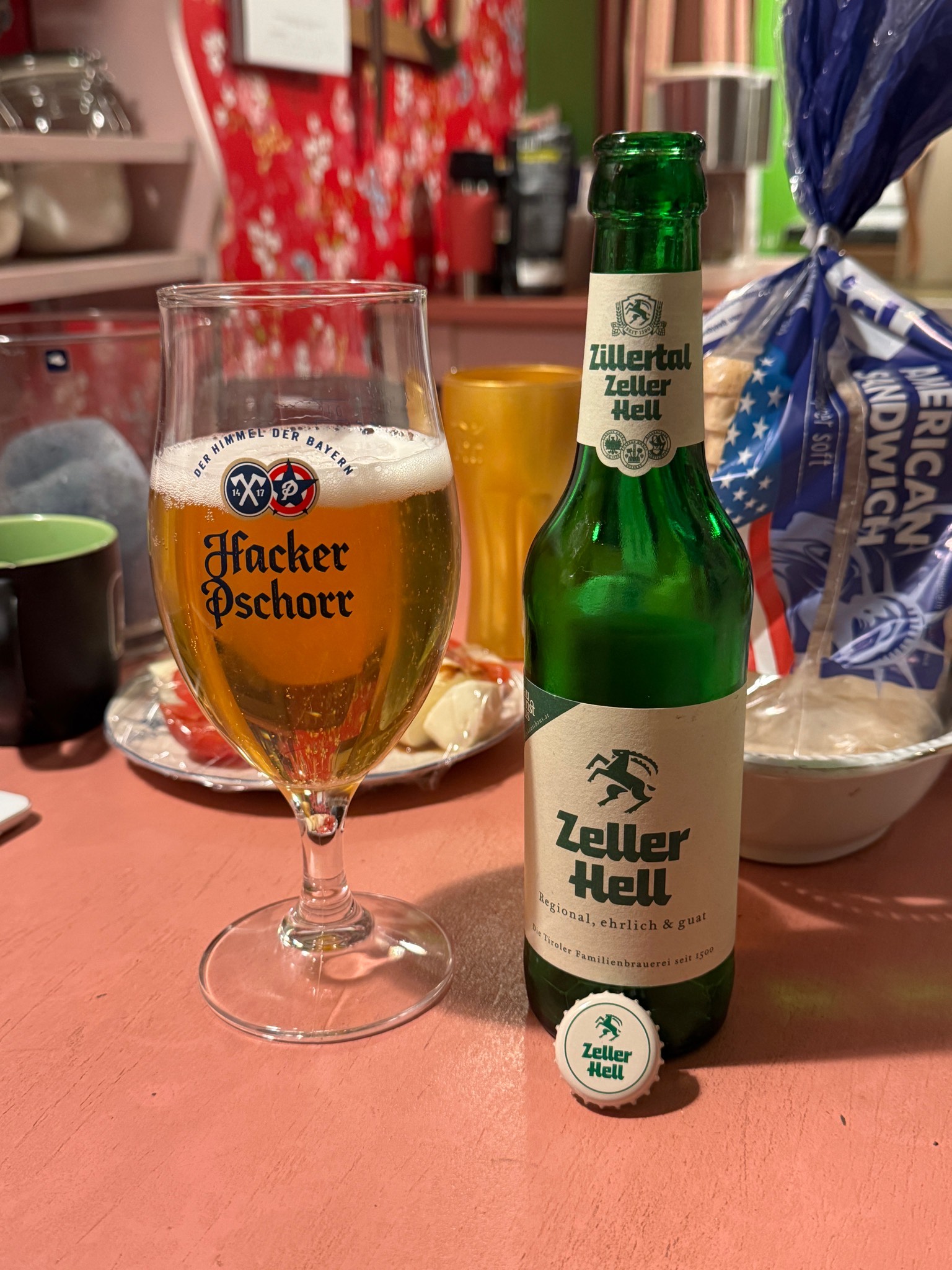 Zeller Hell, Austria