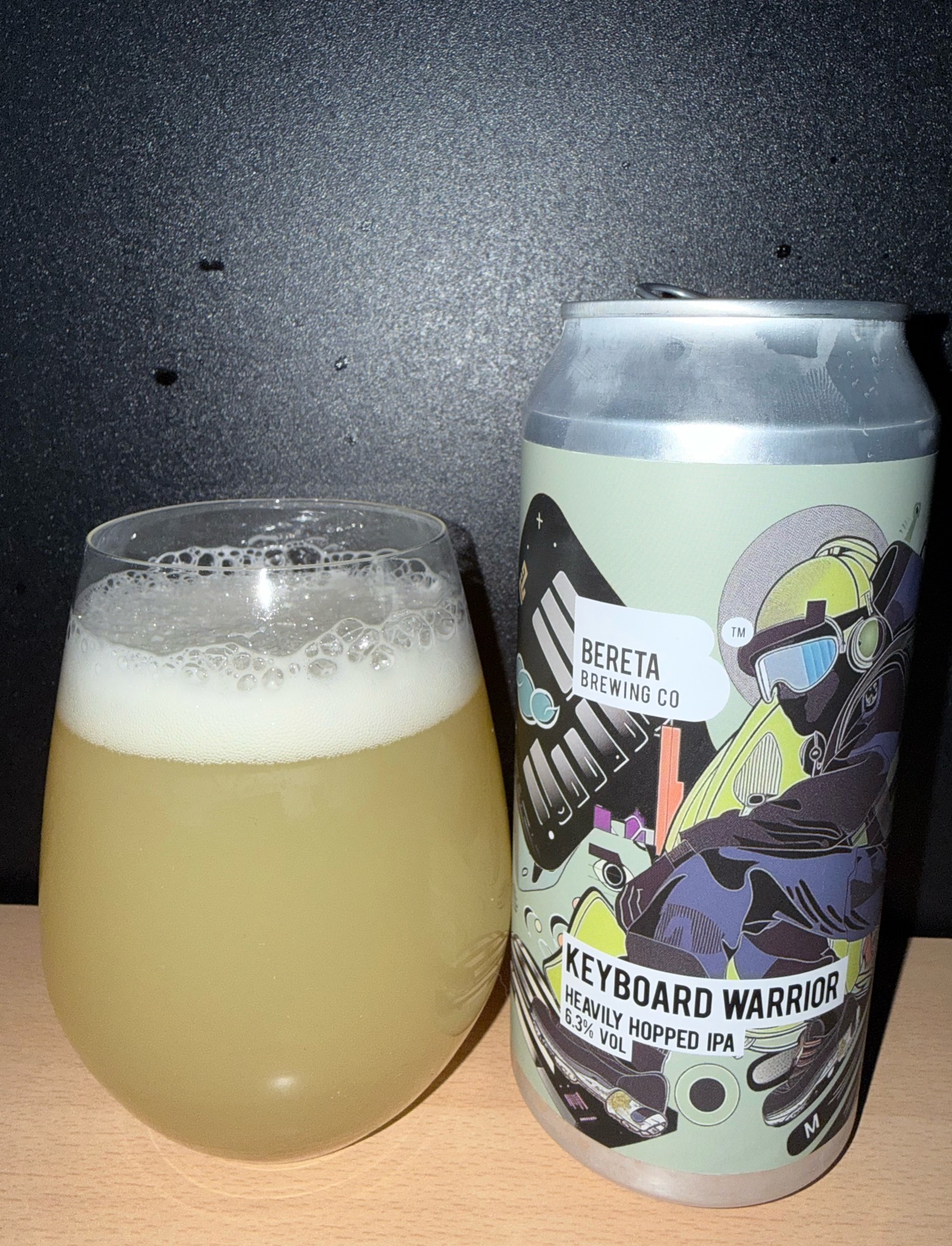 Keyboard Warrior, Romania