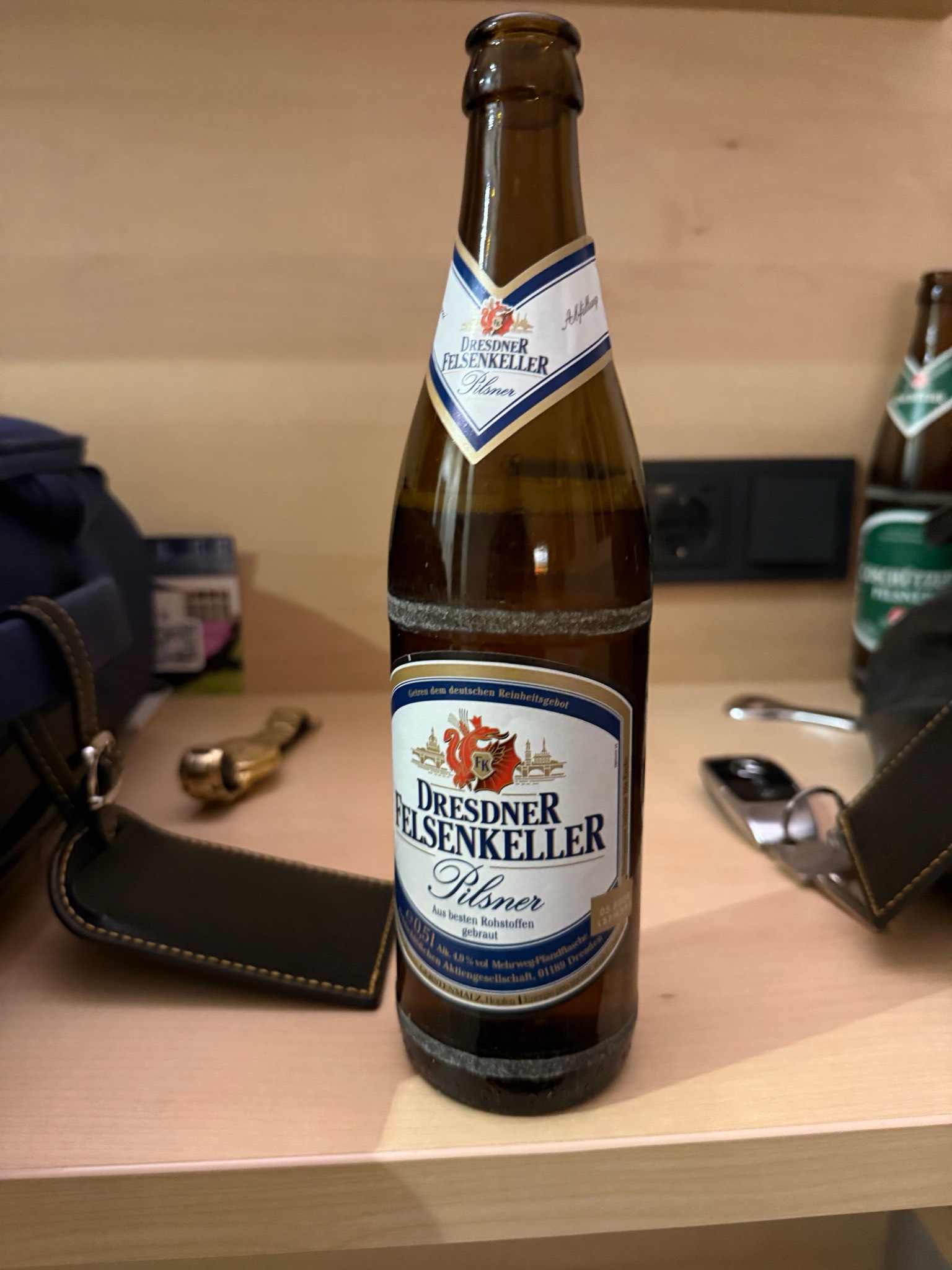 Dresdner Felsenkeller Pilsner, Feldschlößchen Dresden (TCB Beverages)