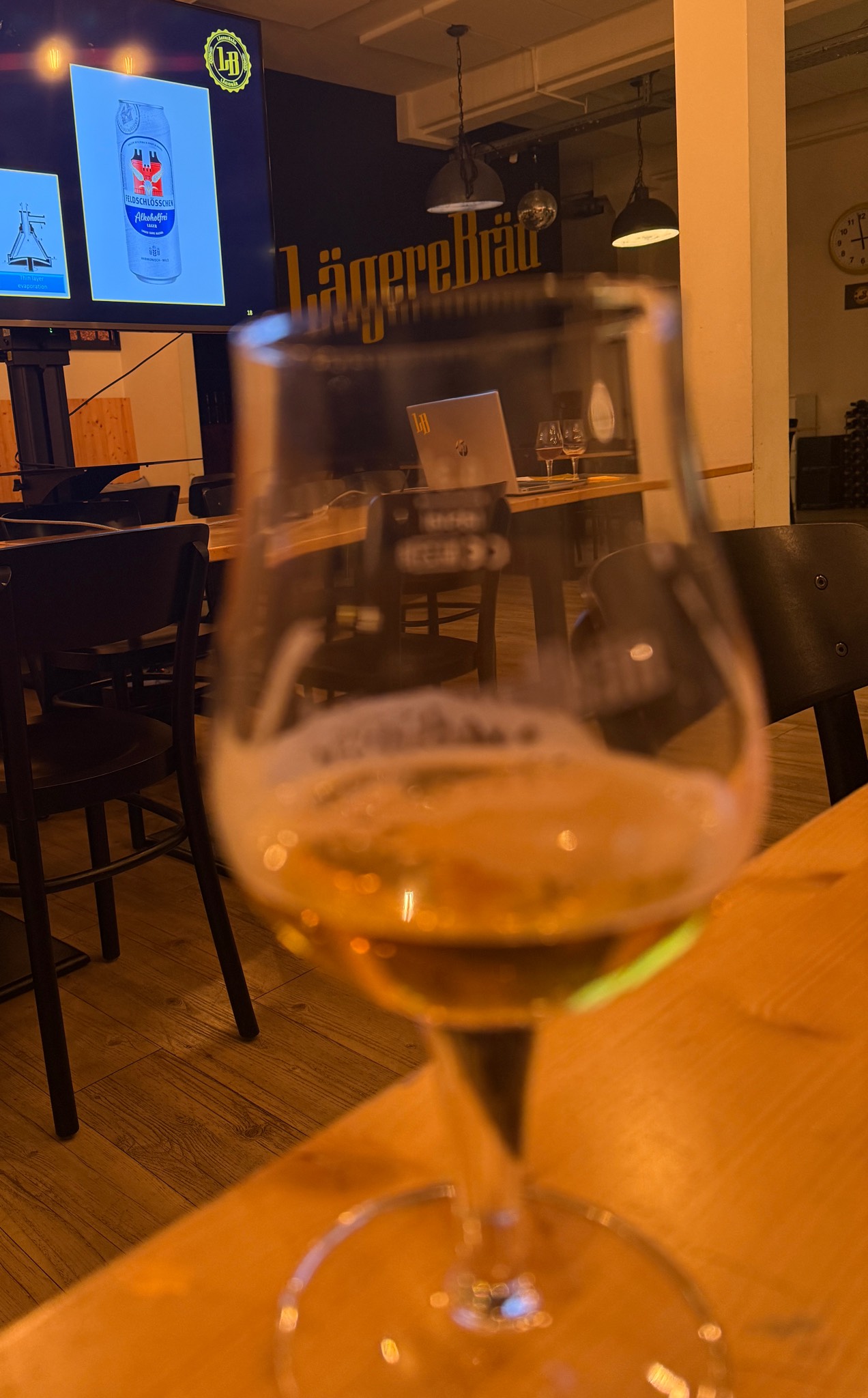 Feldschlösschen Alkoholfrei Lager / Sans Alcool Lager, Feldschlösschen (Carlsberg)