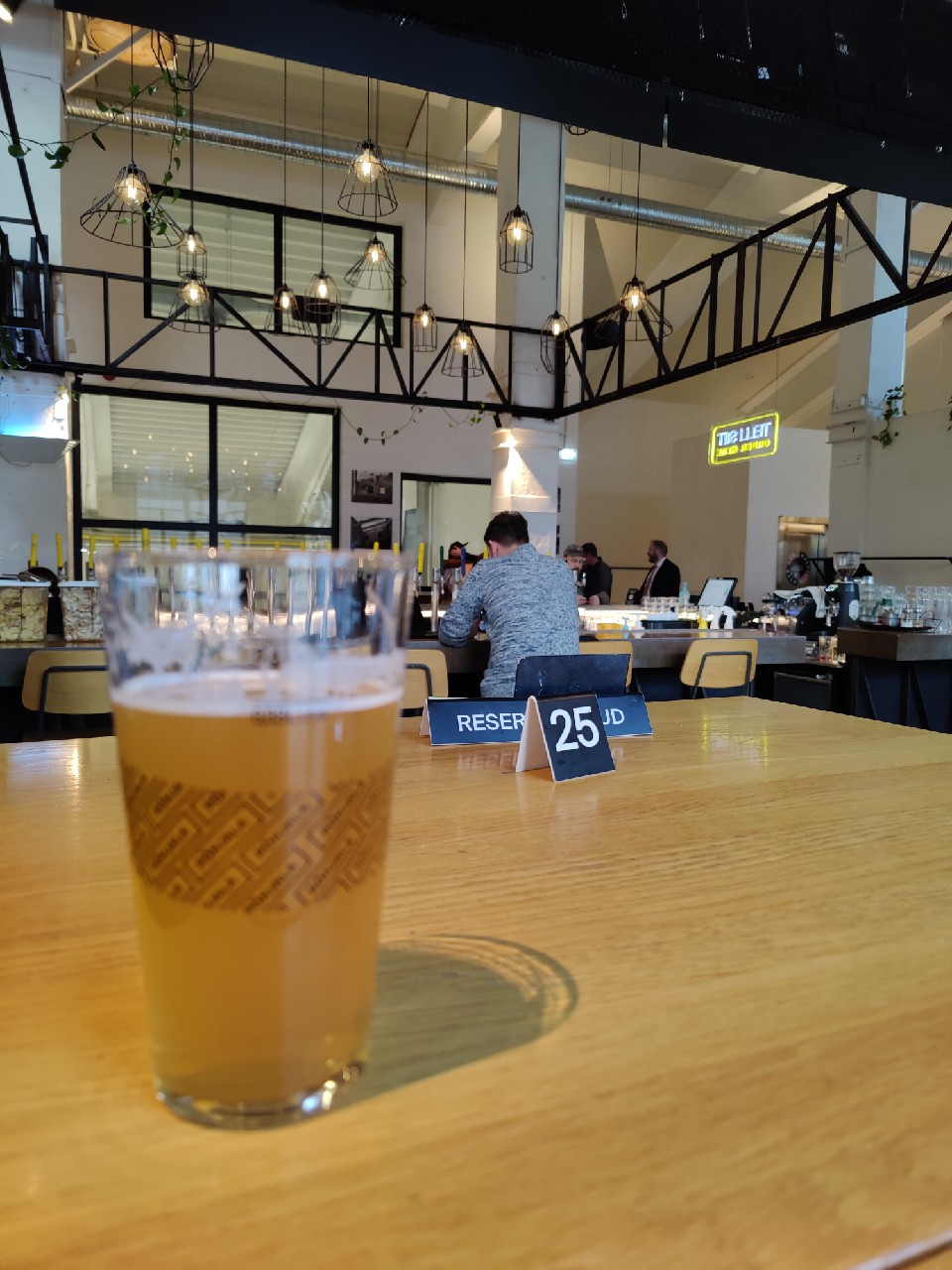 Virmalised 0, Estonia