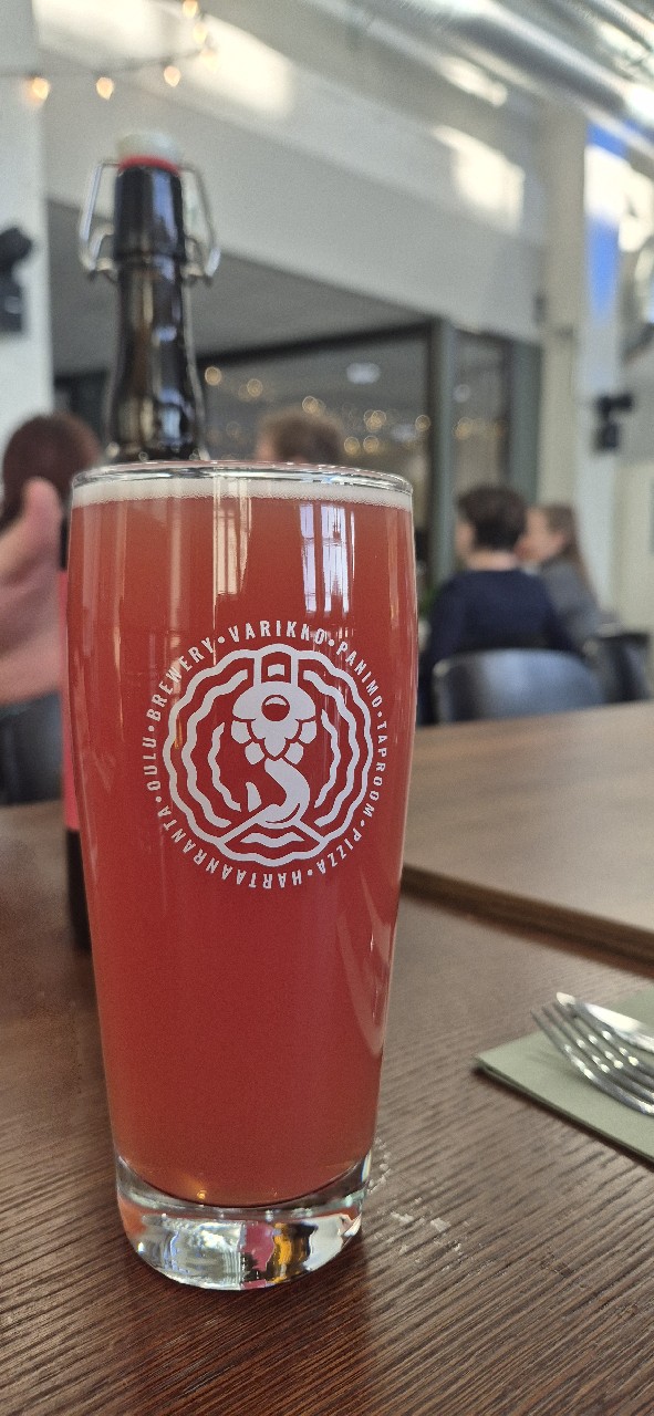 Vadelmavene Paholainen, Finland