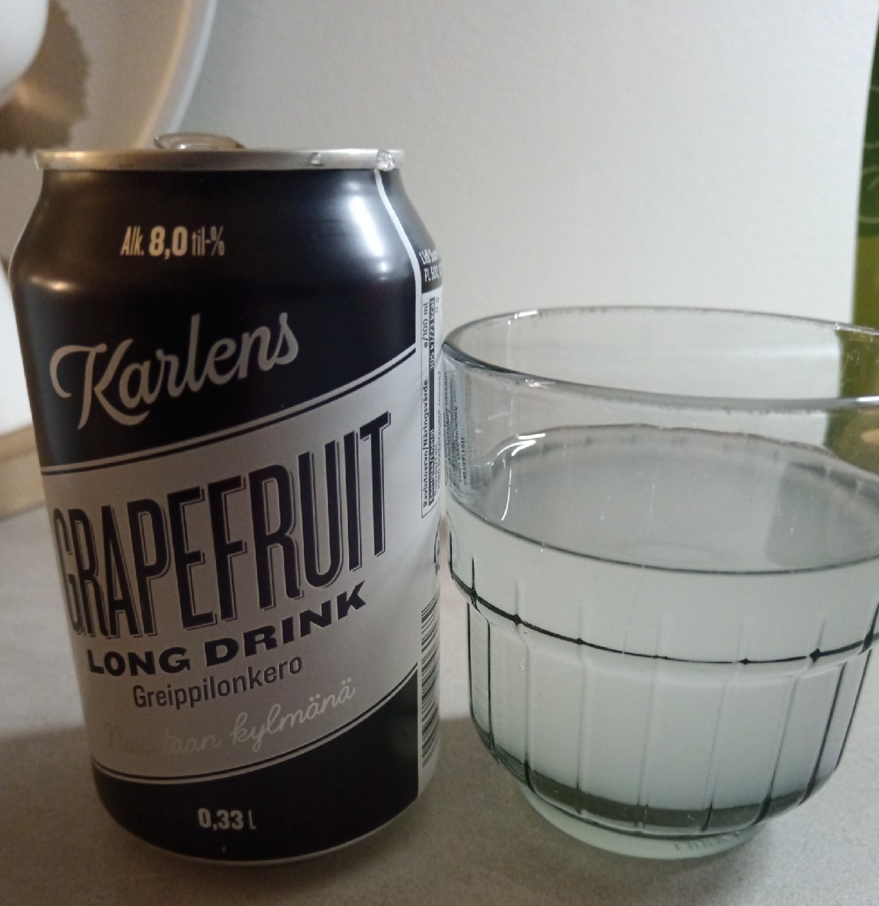 Karlens Grapefruit Long Drink, Finland