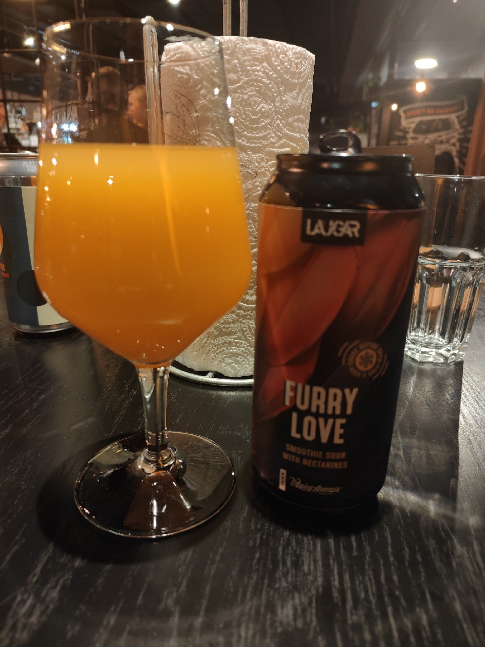 Furry love, Laugar Brewery