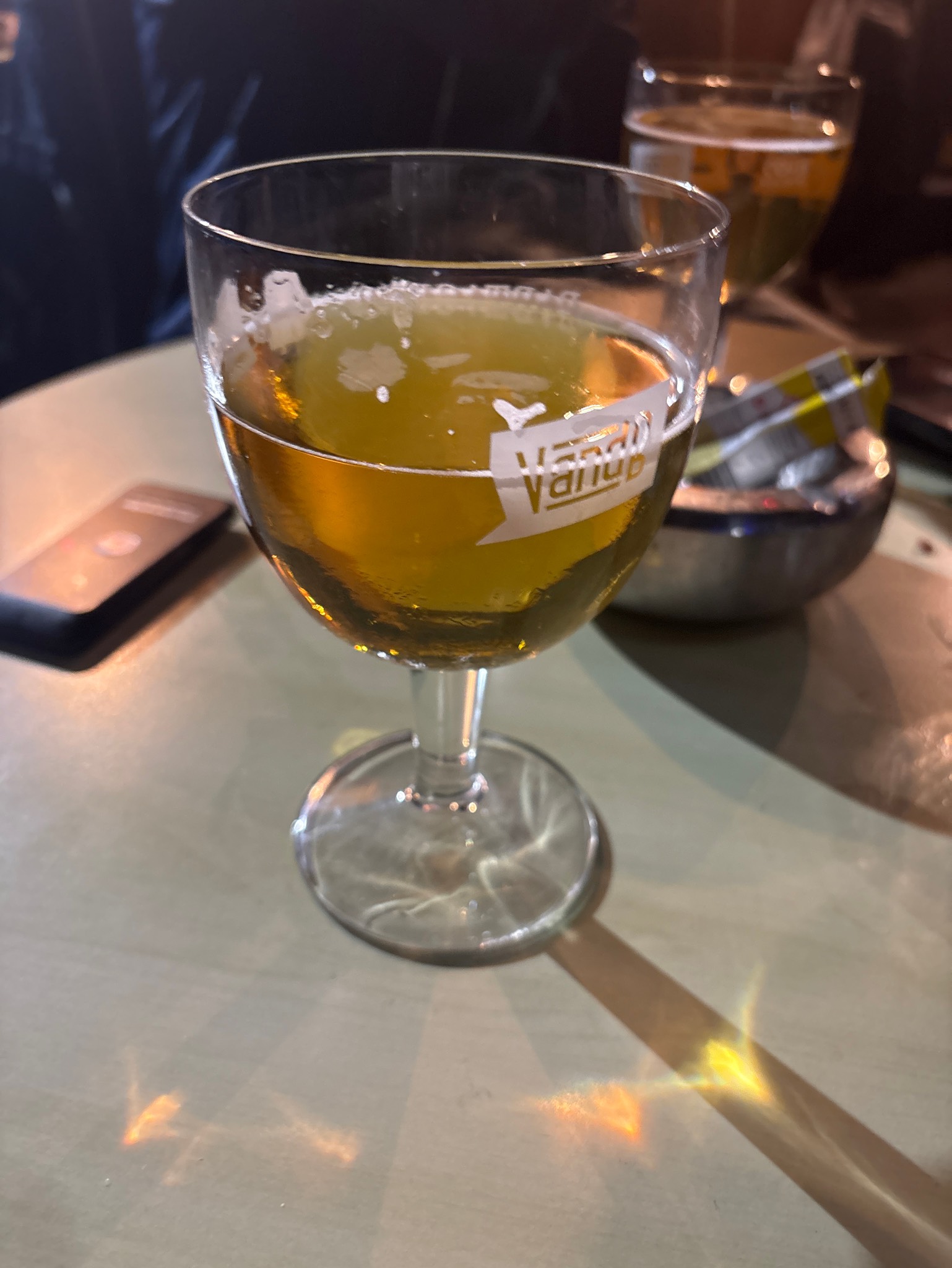 Ename Blond, Belgium