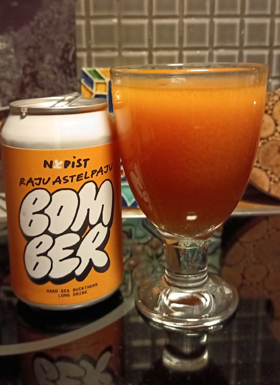 Bomber, Nudist Drinks Oü