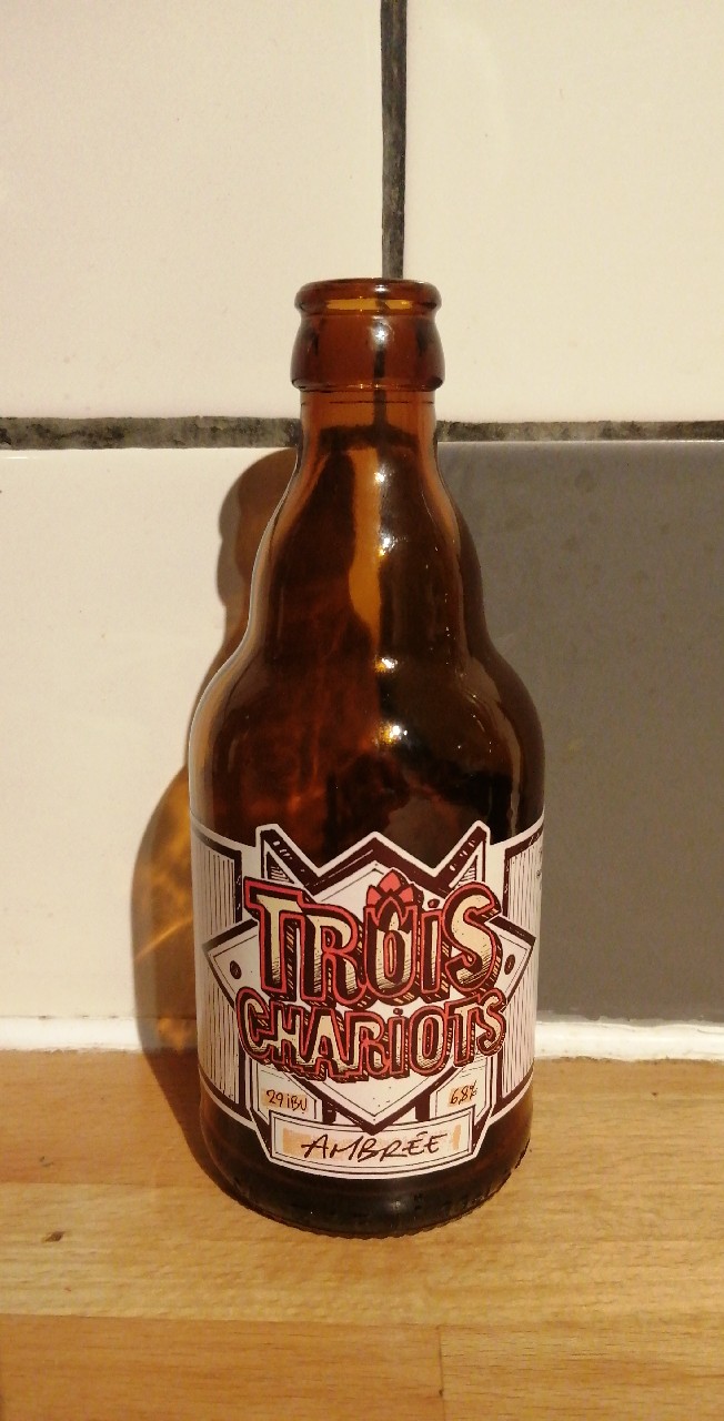 Trois Chariots Ambrée, France