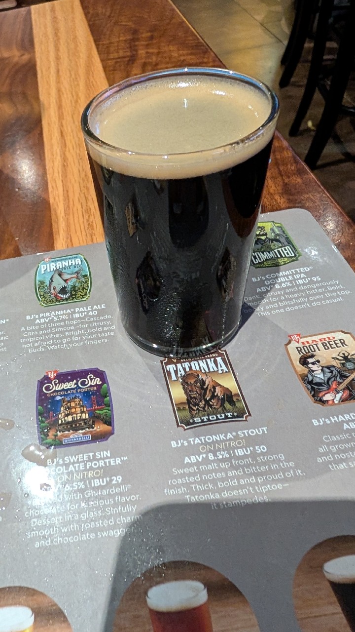 BJ's Tatonka Stout, BJ's Restaurant & Brewhouse