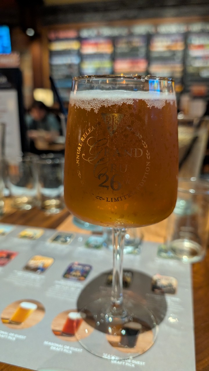 BJ's Annual Grand Cru, BJ's Restaurant & Brewhouse