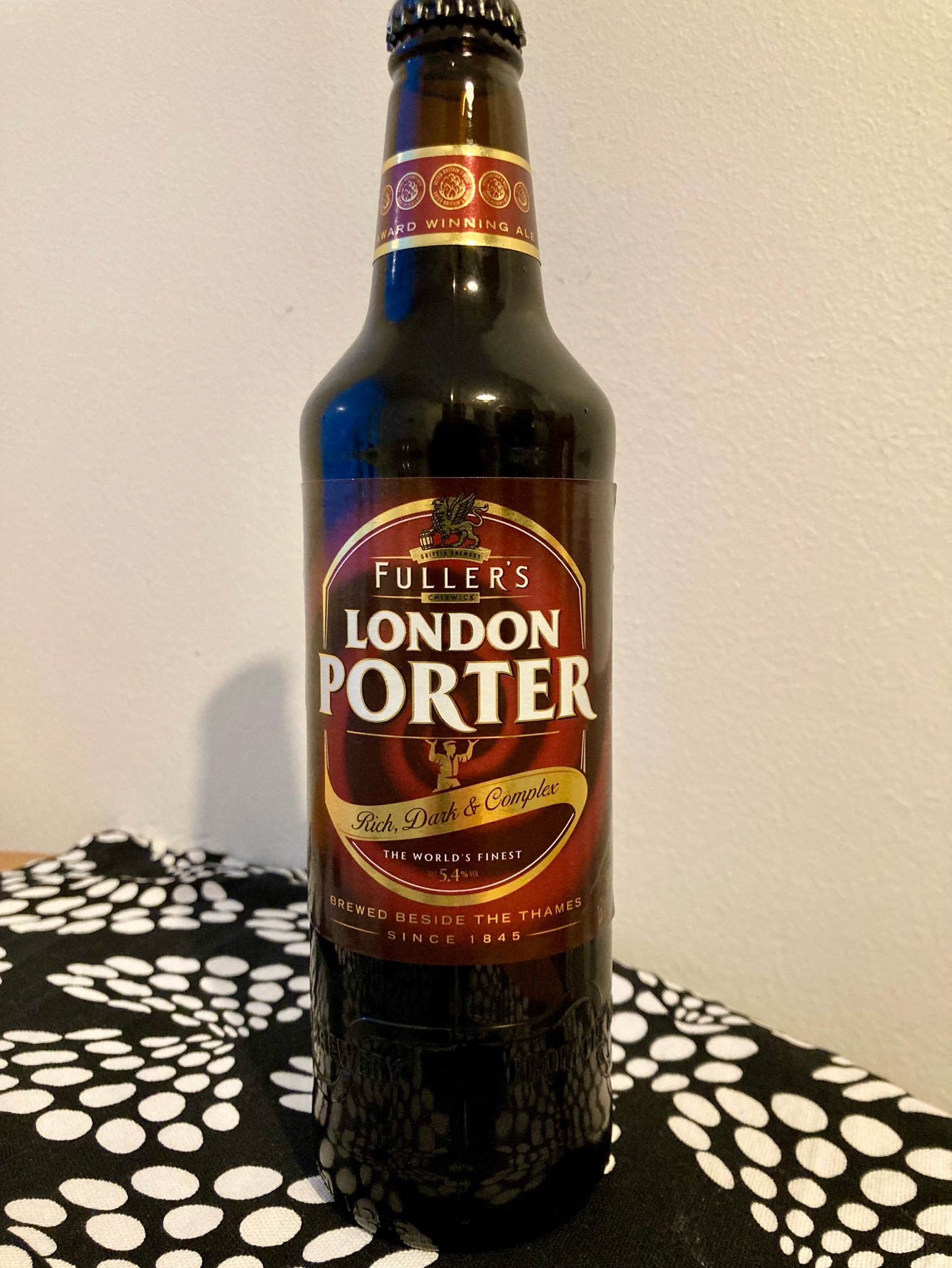 London Porter, Fuller's Griffin Brewery (Asahi Breweries)