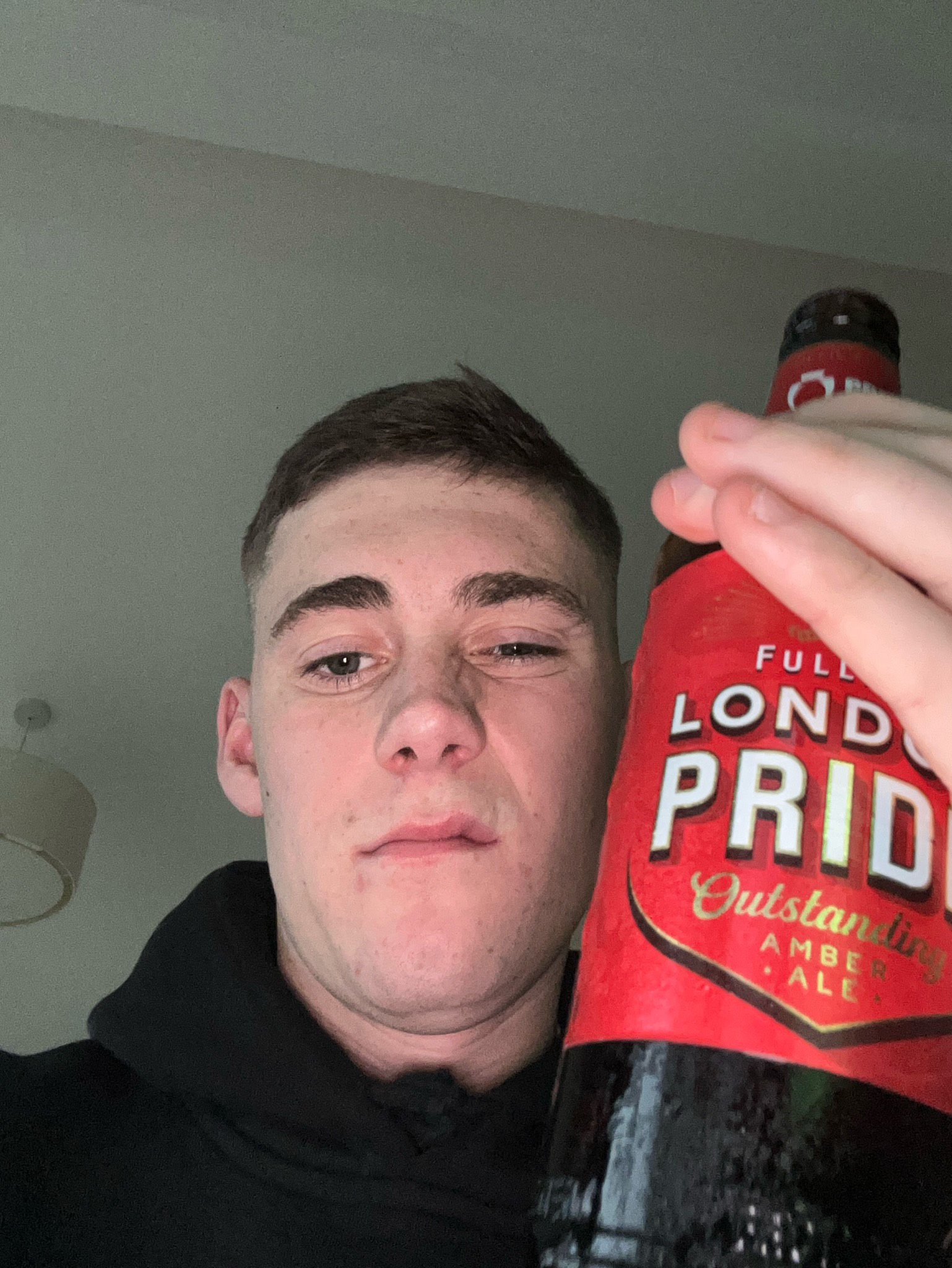 London Pride, Fuller's Griffin Brewery (Asahi Breweries)