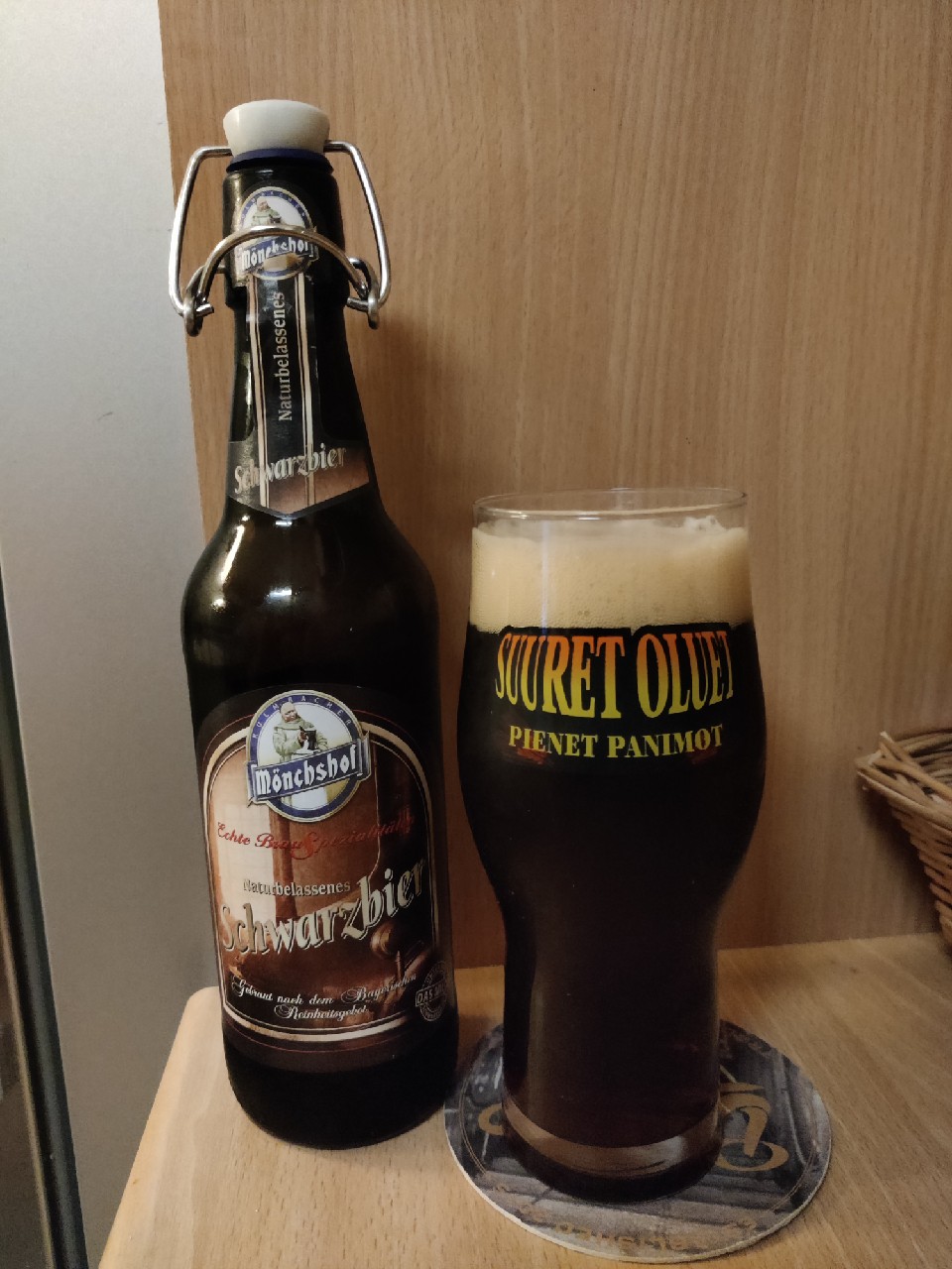 Mönchshof Naturbelassenes Schwarzbier, Kulmbacher Brauerei