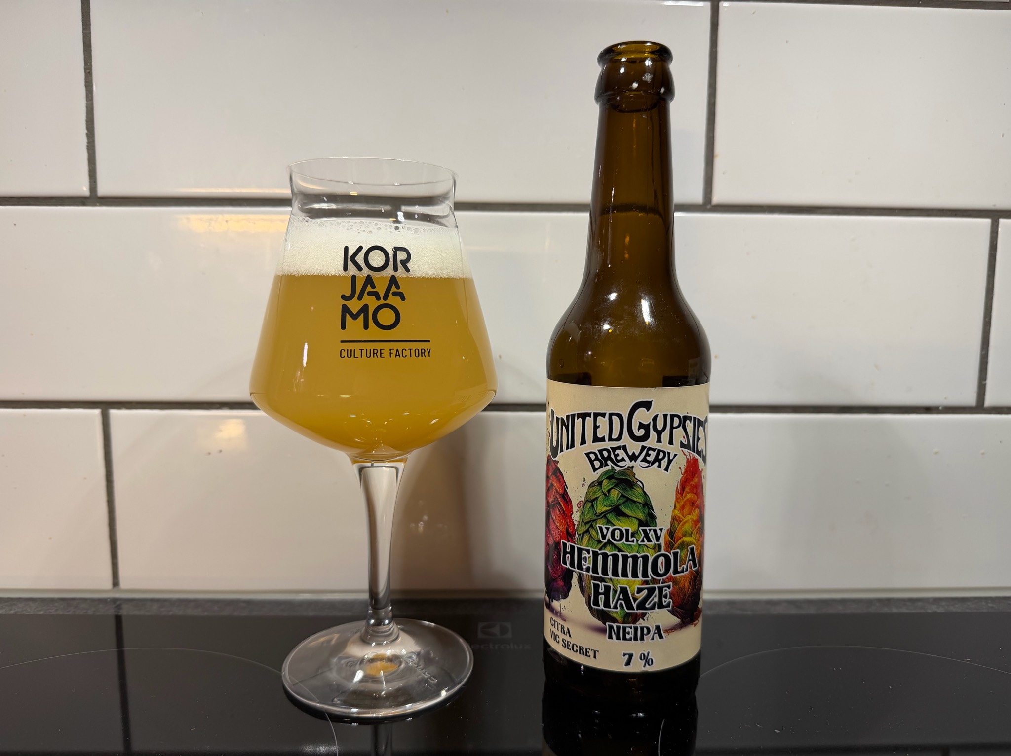 Hemmola Haze Vol XV: Citra & Vic Secret, Finland