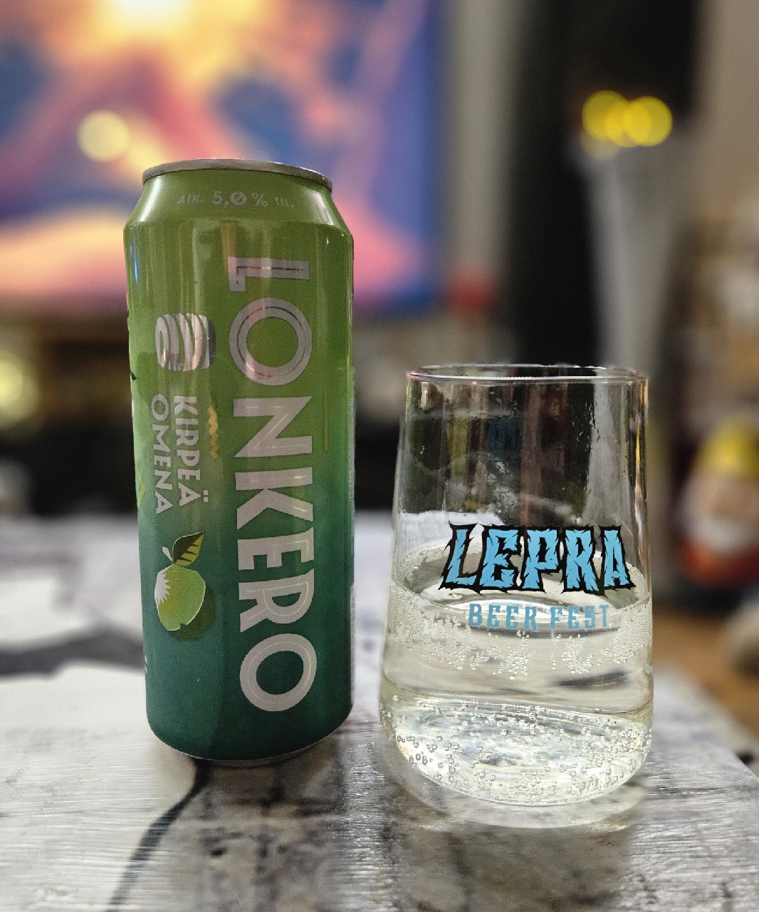Kirpeä Omena Lonkero 5.0%, Finland