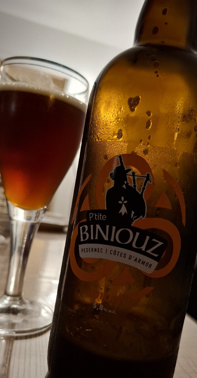 P'tite Biniouz Ambrée, France