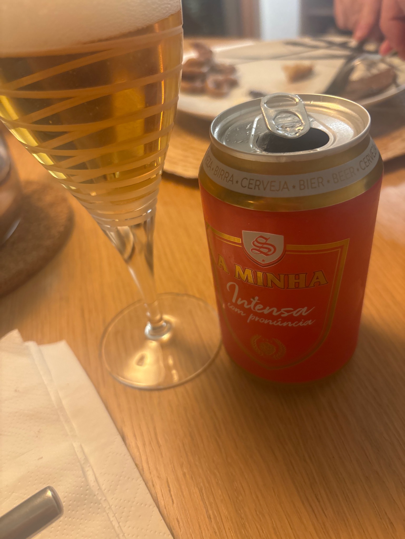 A MINHA intensa com pronúncia, Font Salem Portugal (Damm)