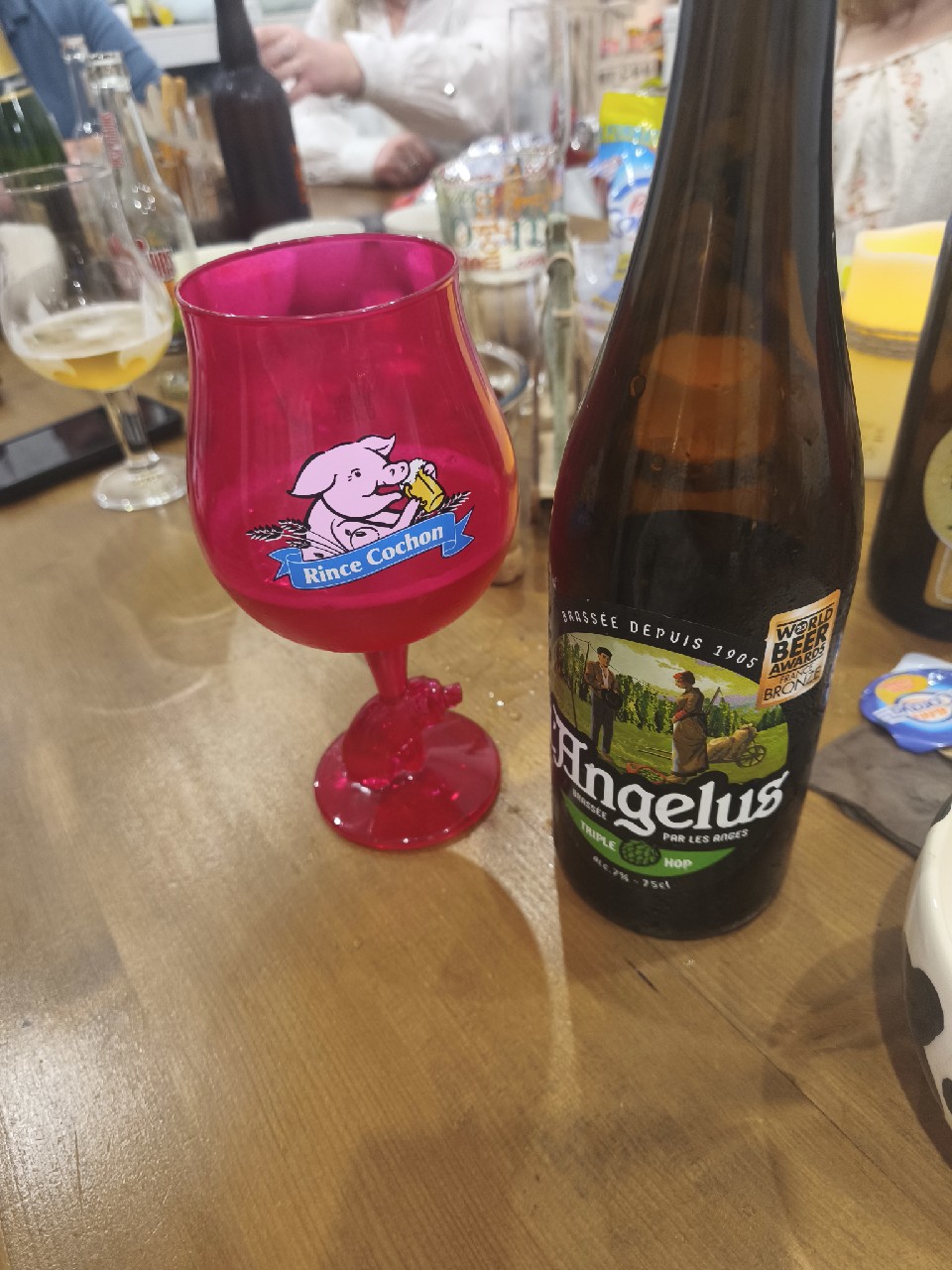 L'Angelus Triple Hop, France