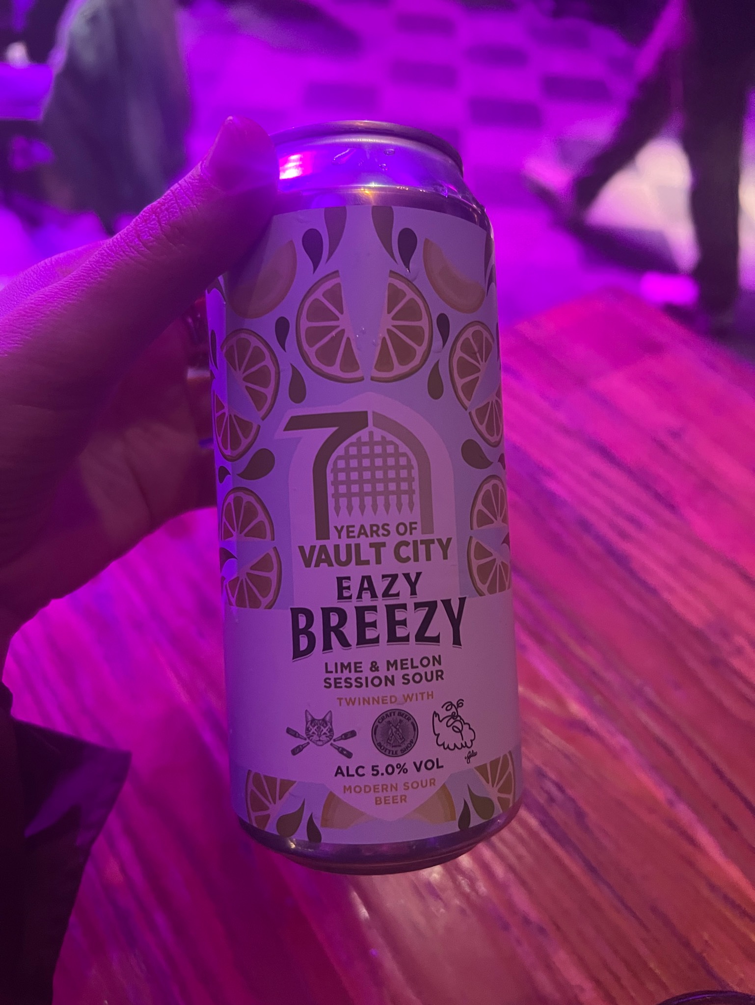 Eazy Breezy, Scotland